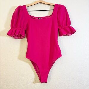Hot Pink Puff Sleeve Ruffle Short Sleeve Body Suit Size S